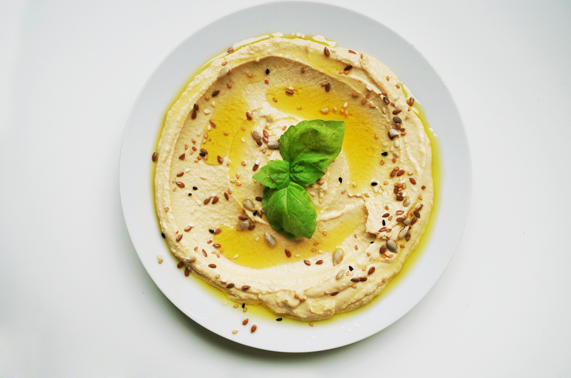 hummus-1057998_1920.jpg