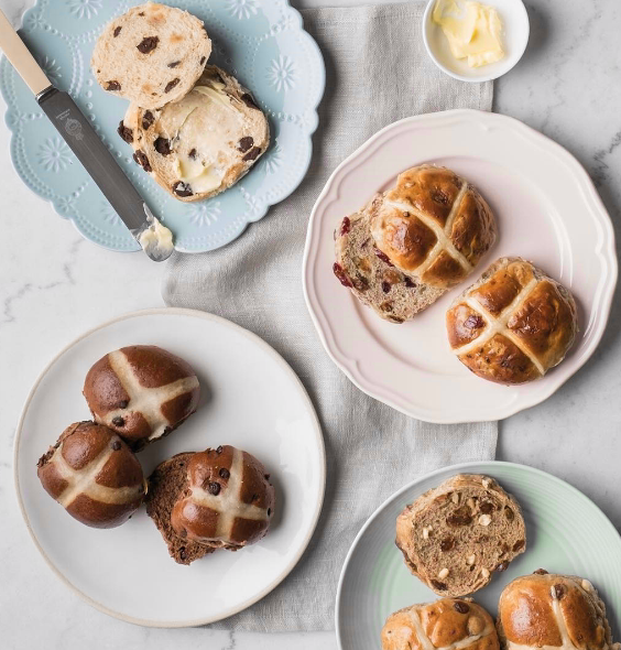 Hot Cross Buns – Which bun is best?