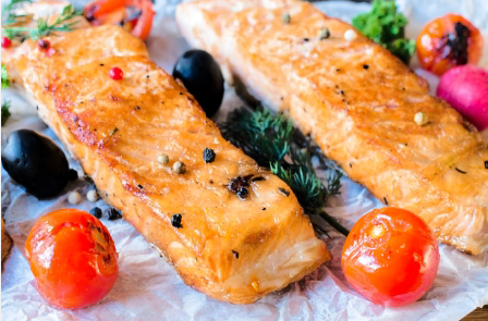 Seared salmon with Mediterranean style salad